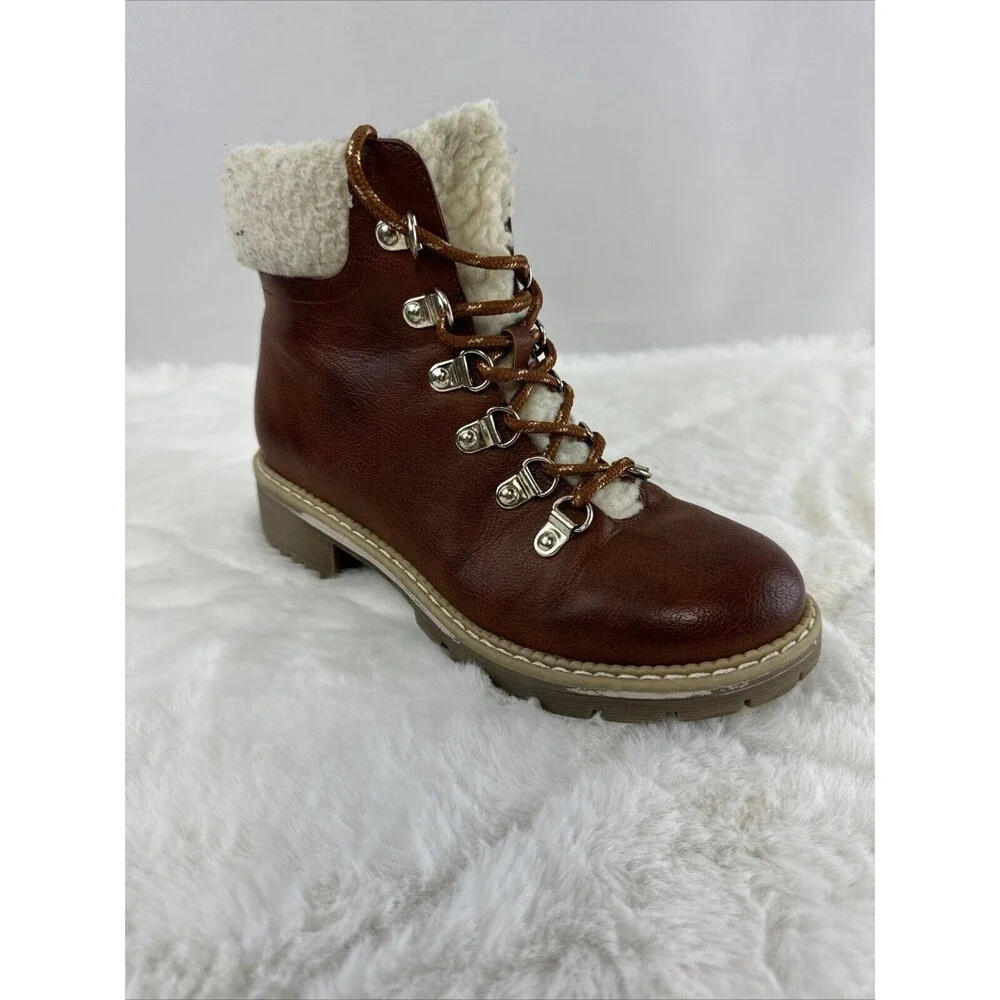 Sophie17 Girls’ Sz 2 Brown Boots, Fleece trim - Picture 2 of 6
